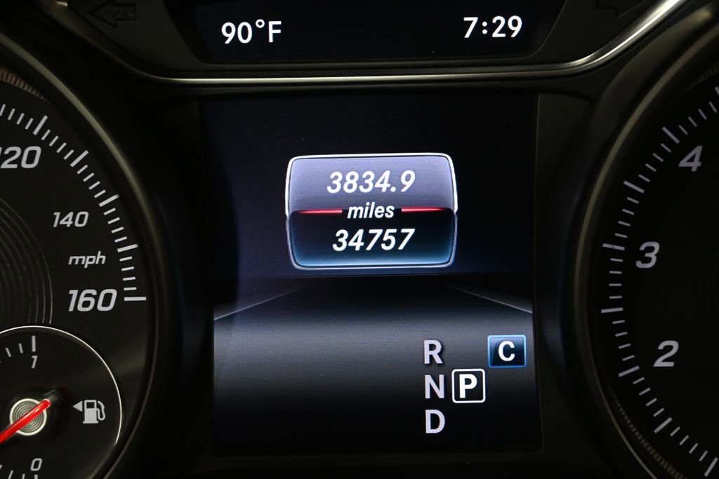 Used 2019 Mercedes-Benz GLA 250 4MATIC image 12