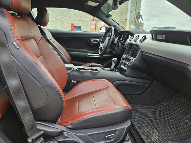 Used 2015 Ford Mustang GT Premium image 18