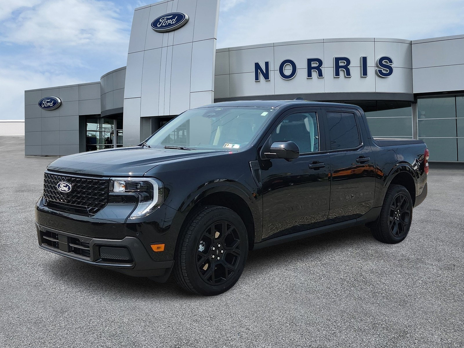 New 2026 Ford Maverick Lariat w/ Black Appearance Package AWD/4WD image 2