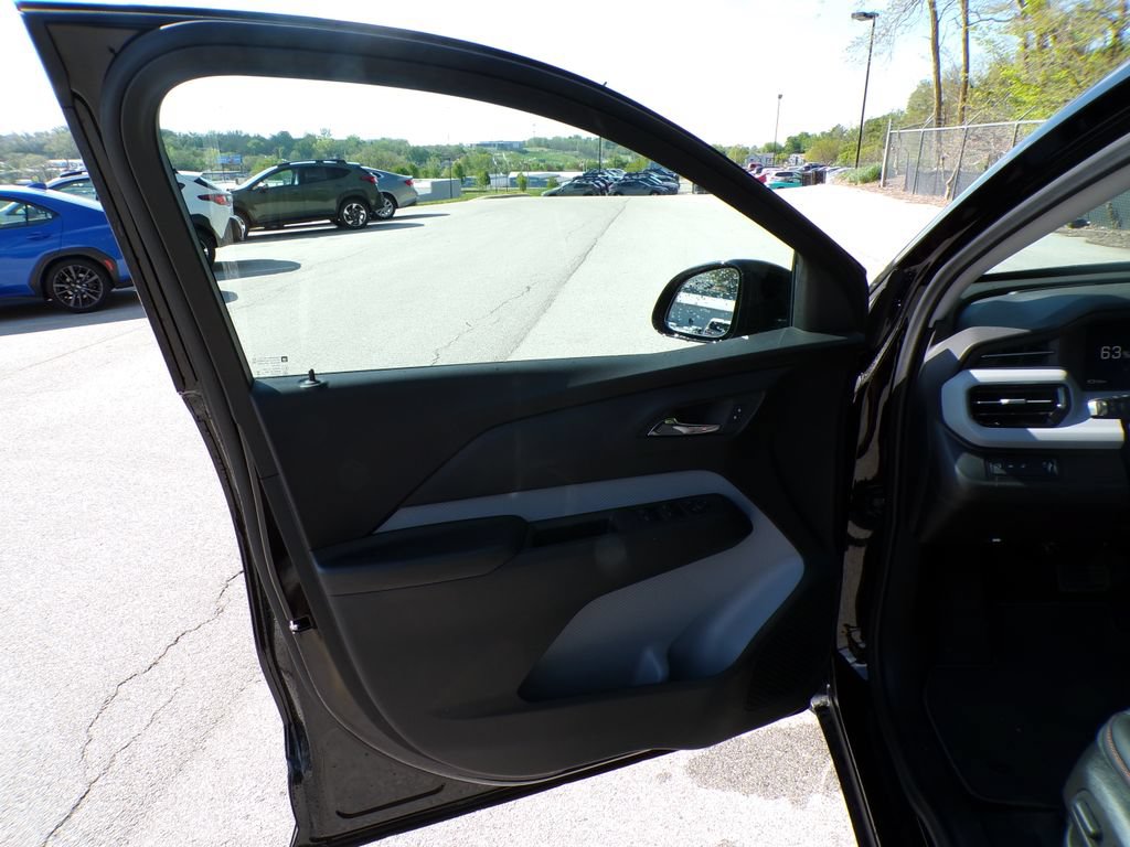New 2027 Chevrolet Bolt RS FWD image 21