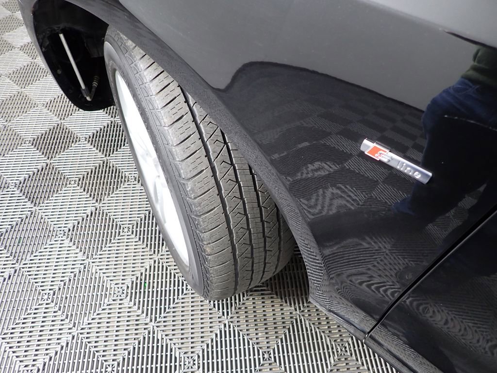 Used 2015 Audi Q5 3.0T Premium Plus w/ Technology Package image 39