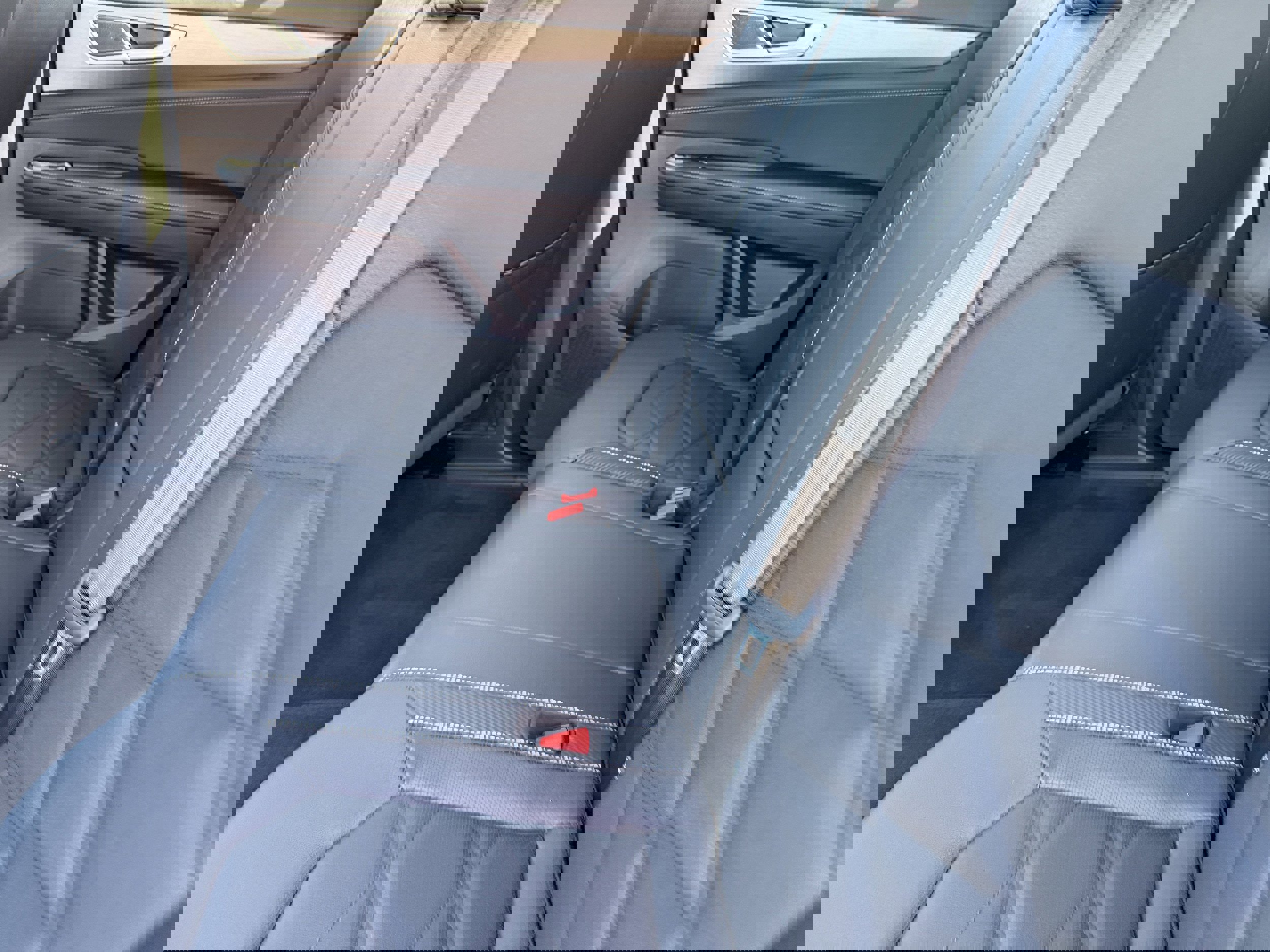 New 2026 Volkswagen Atlas Cross Sport SE image 14