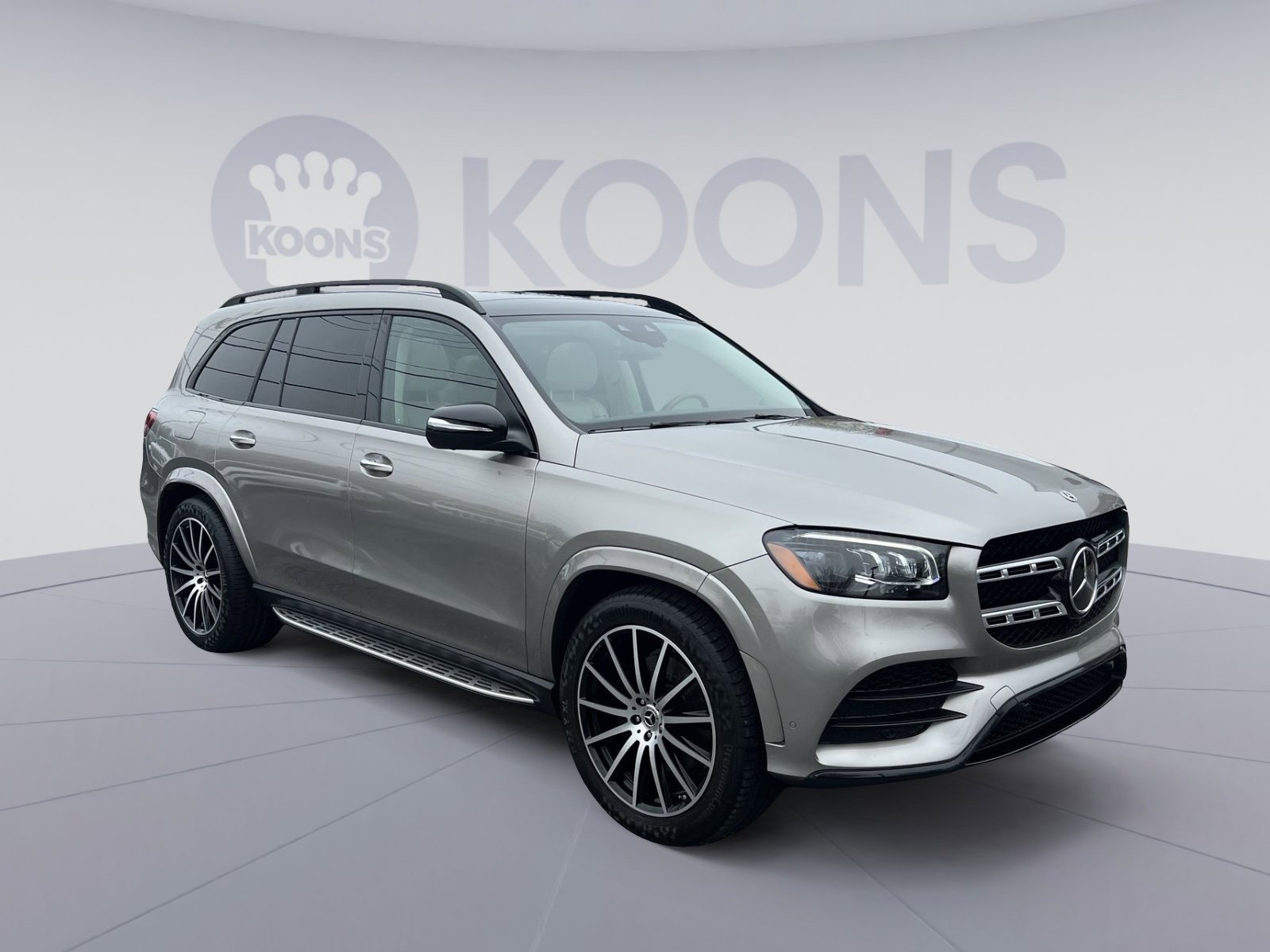 Used 2022 Mercedes-Benz GLS 450 4MATIC image 10
