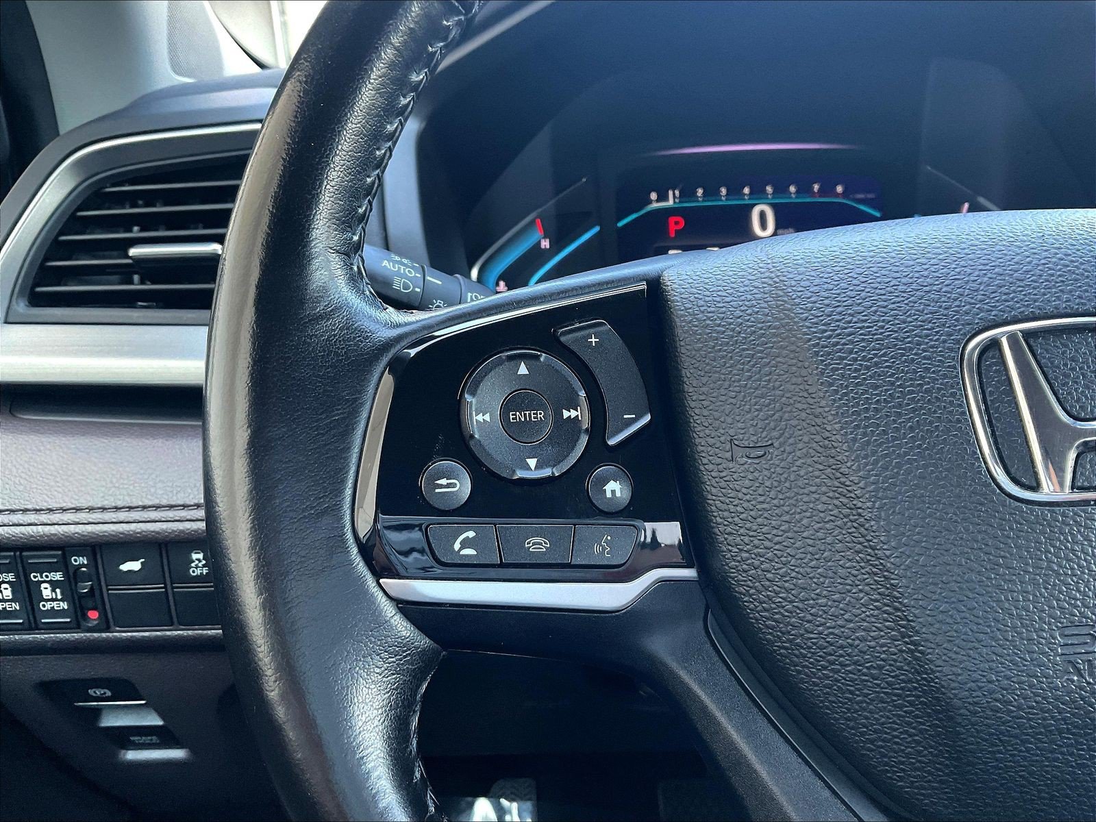 Used 2019 Honda Odyssey EX-L image 11