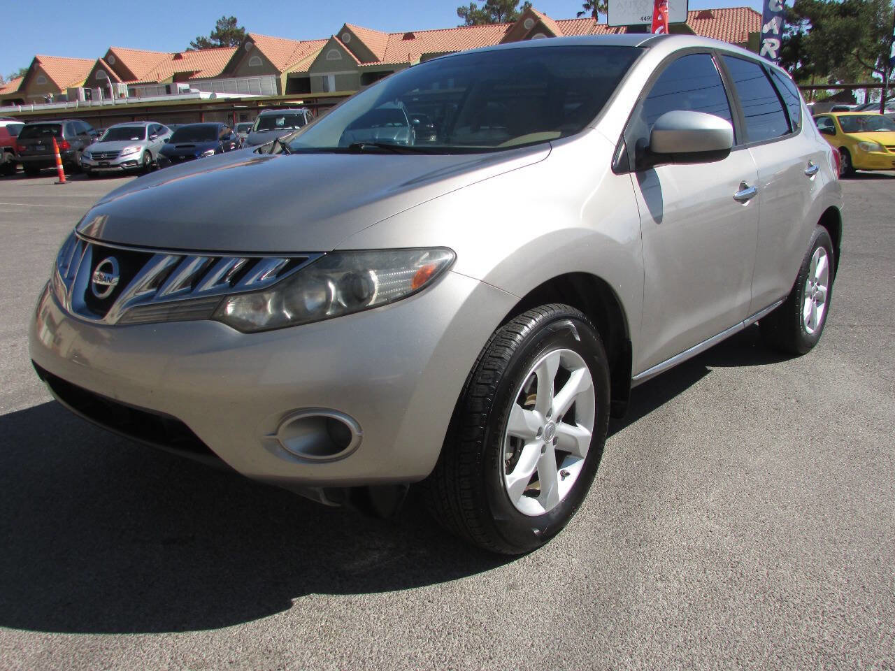 Used 2010 Nissan Murano S image 7