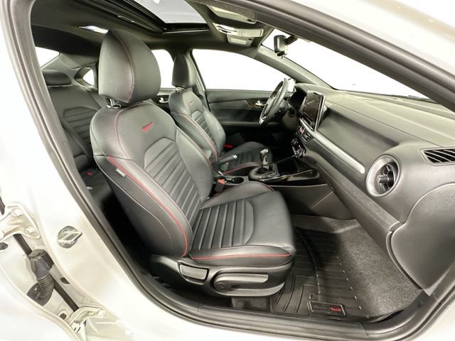 Used 2023 Kia Forte GT image 29