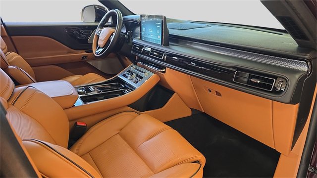 Used 2023 Lincoln Aviator Black Label Grand Touring image 14