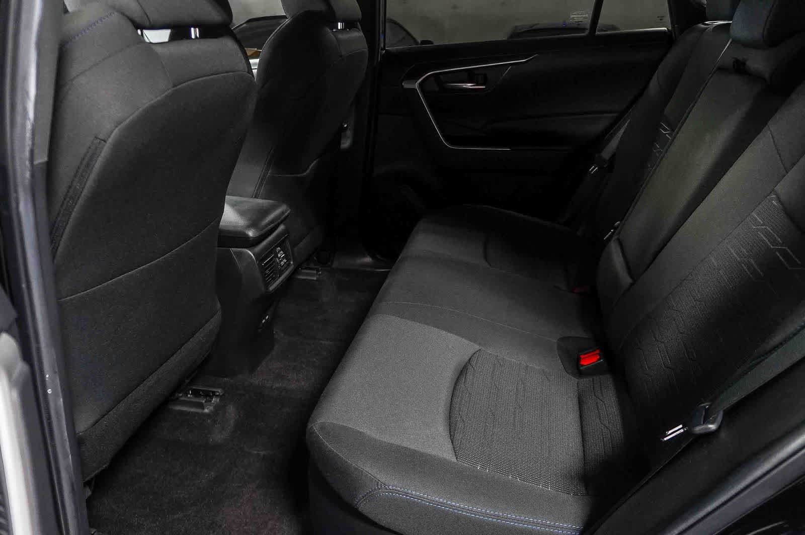 Certified 2022 Toyota RAV4 SE w/ Convenience Package AWD/4WD image 21