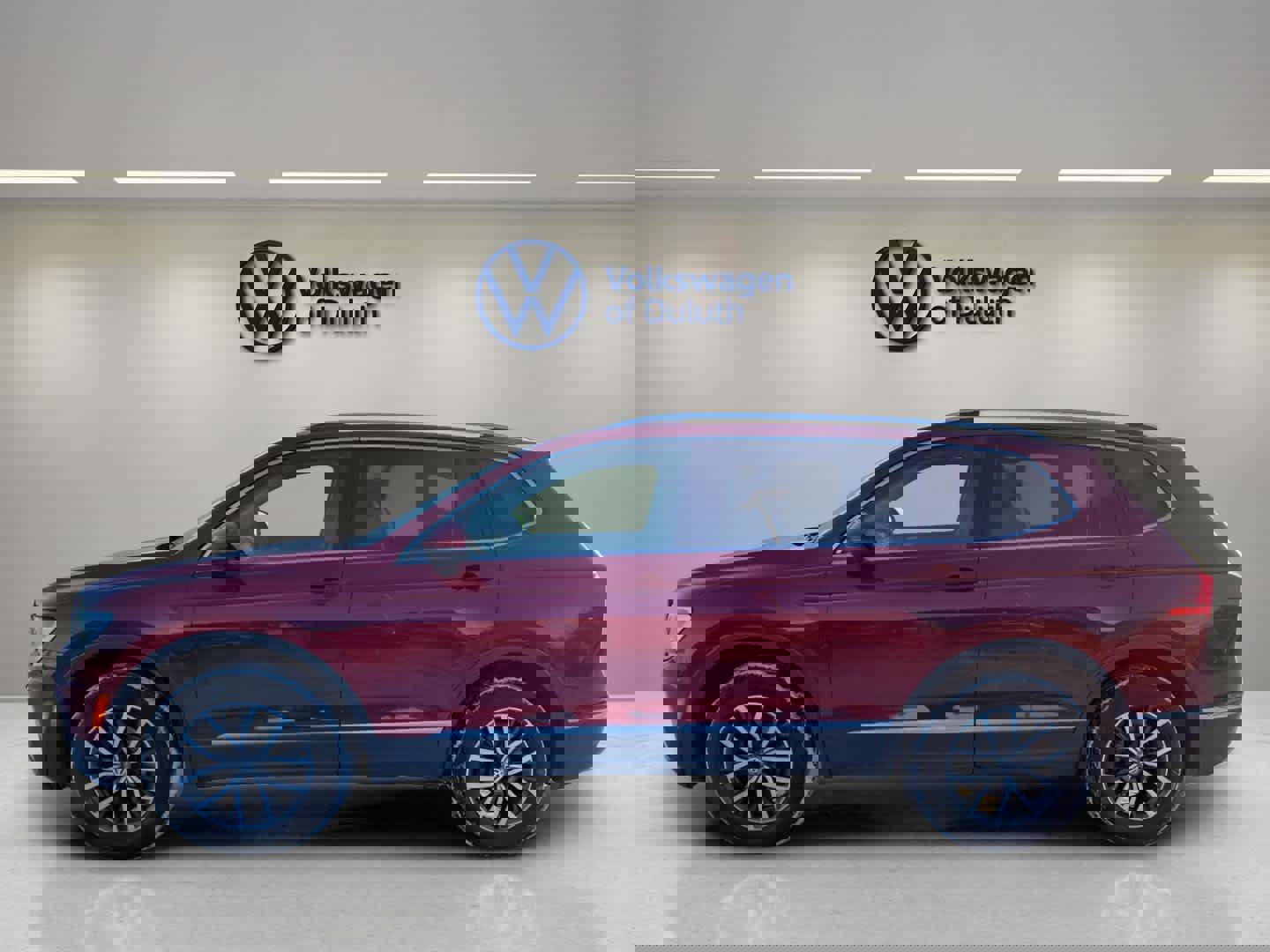 Certified 2020 Volkswagen Tiguan SEL image 2