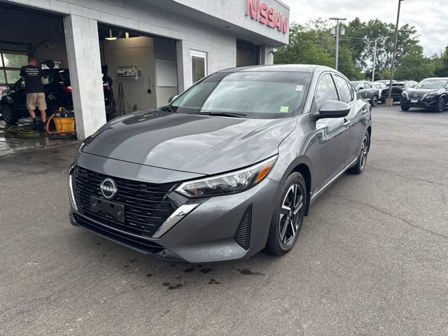 Used 2025 Nissan Sentra SV FWD image 5