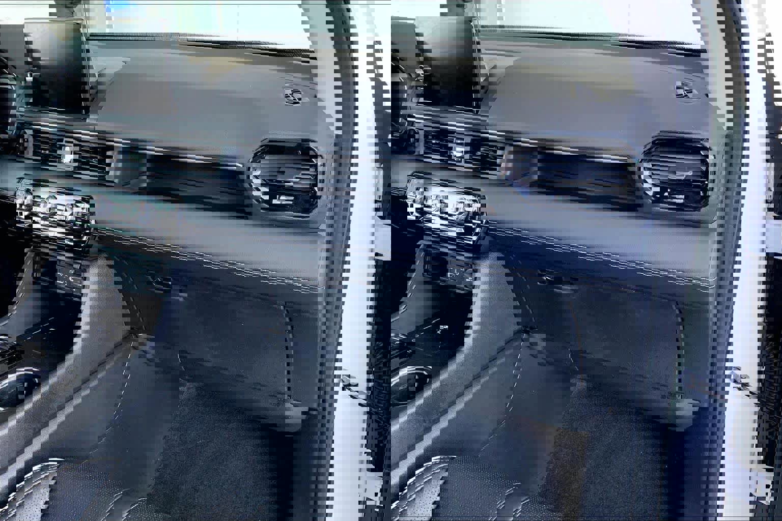 Used 2023 Honda Pilot Elite image 19