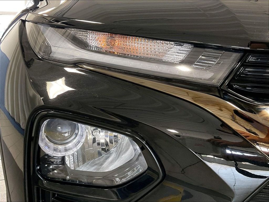 Used 2023 Chevrolet TrailBlazer RS w/ Technology Package FWD image 33