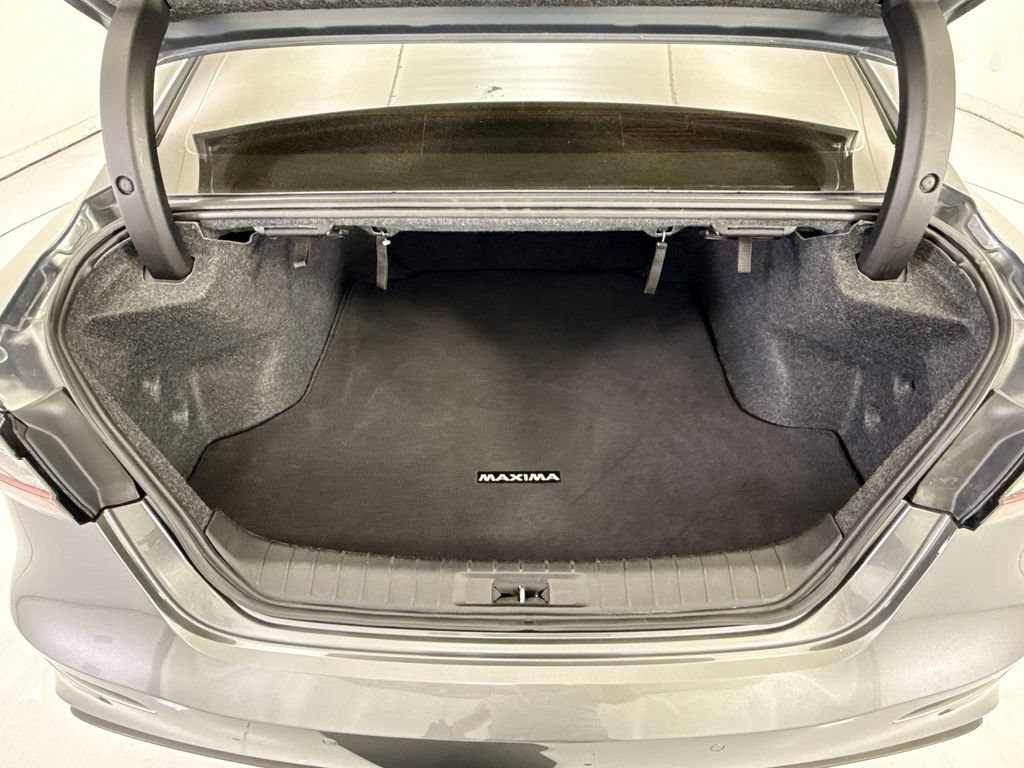Used 2023 Nissan Maxima SV w/ Floor Mat Group FWD image 27
