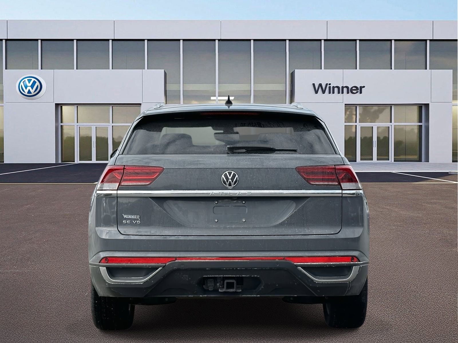 Used 2023 Volkswagen Atlas Cross Sport SE w/ Panoramic Sunroof Package image 3