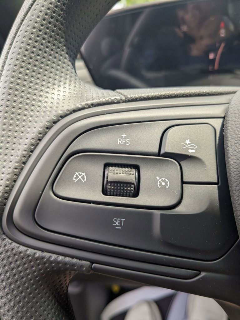 New 2025 Buick Envista Preferred image 16