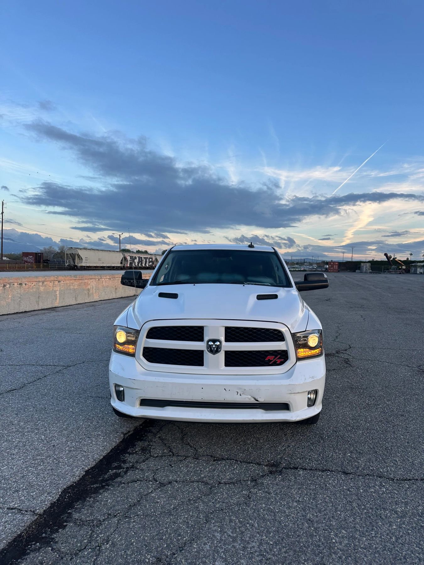 Used 2014 RAM 1500 Sport image 2