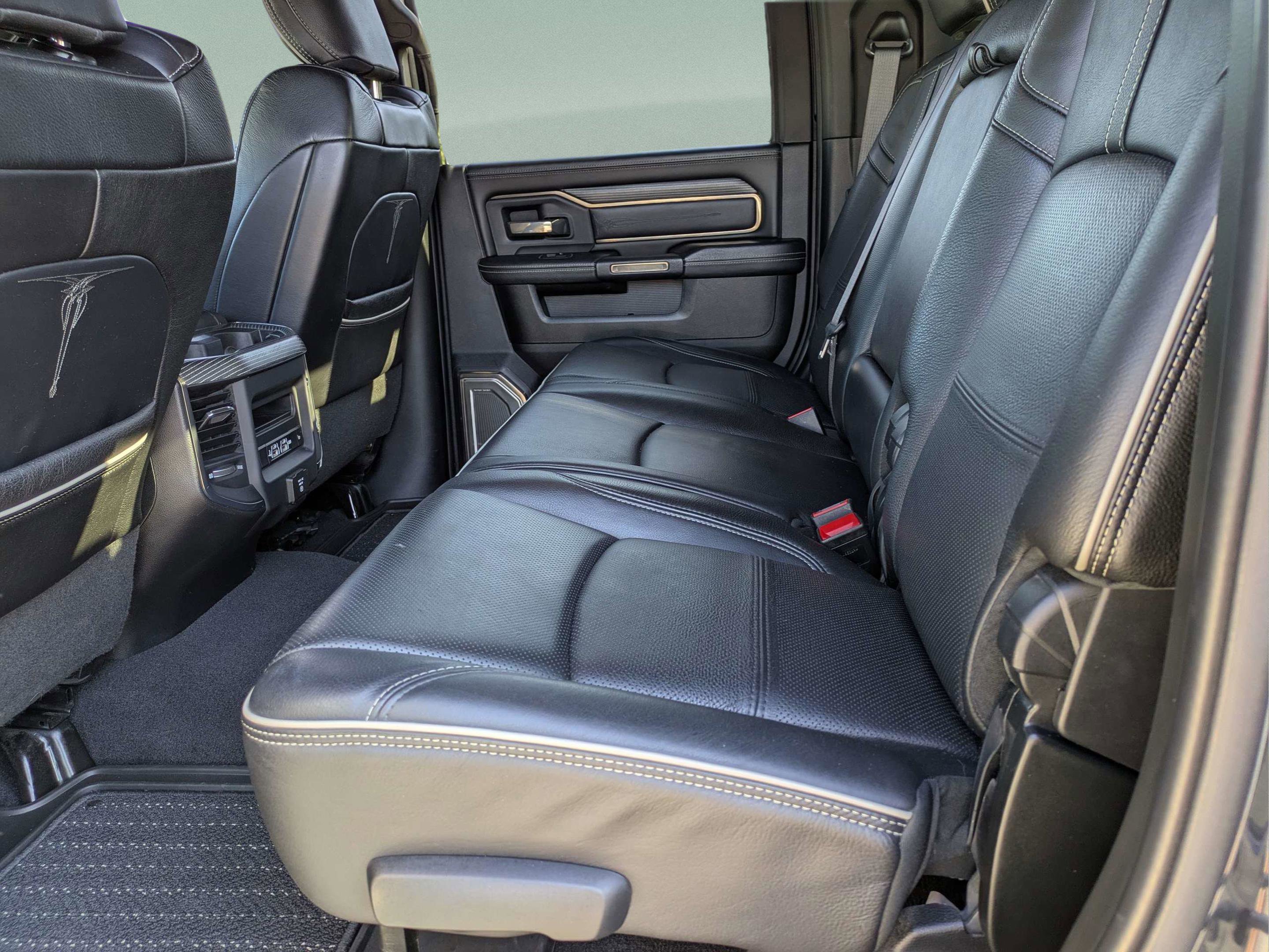 Used 2020 RAM 2500 Limited AWD/4WD image 9
