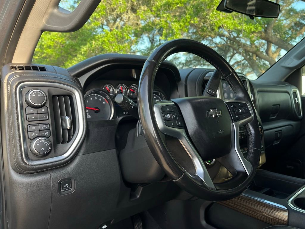 Used 2020 Chevrolet Silverado 1500 RST w/ Texas Edition AWD/4WD image 14