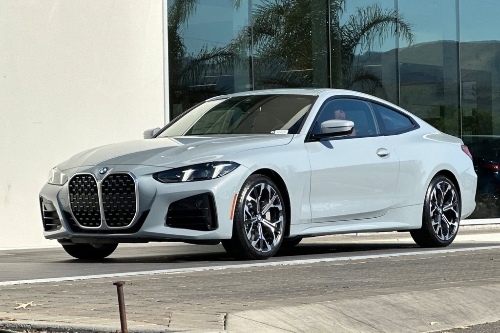 New 2026 BMW 430i Coupe w/ M Sport Package image 7