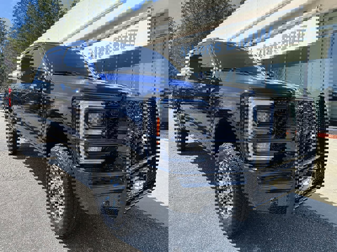 Used 2023 Ford F250 XLT w/ XLT Premium Package image 1