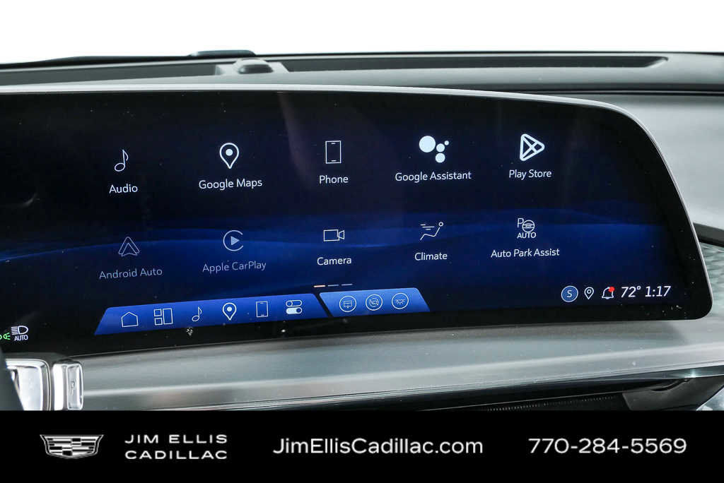 Used 2024 Cadillac Lyriq Sport image 14