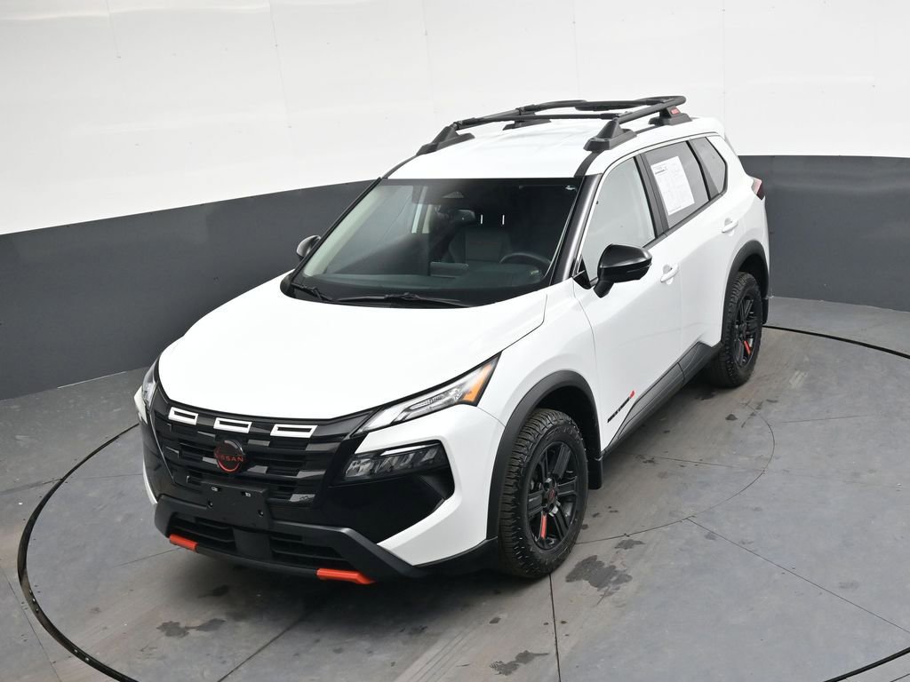 Used 2025 Nissan Rogue SV w/ Rock Creek Premium Package image 23