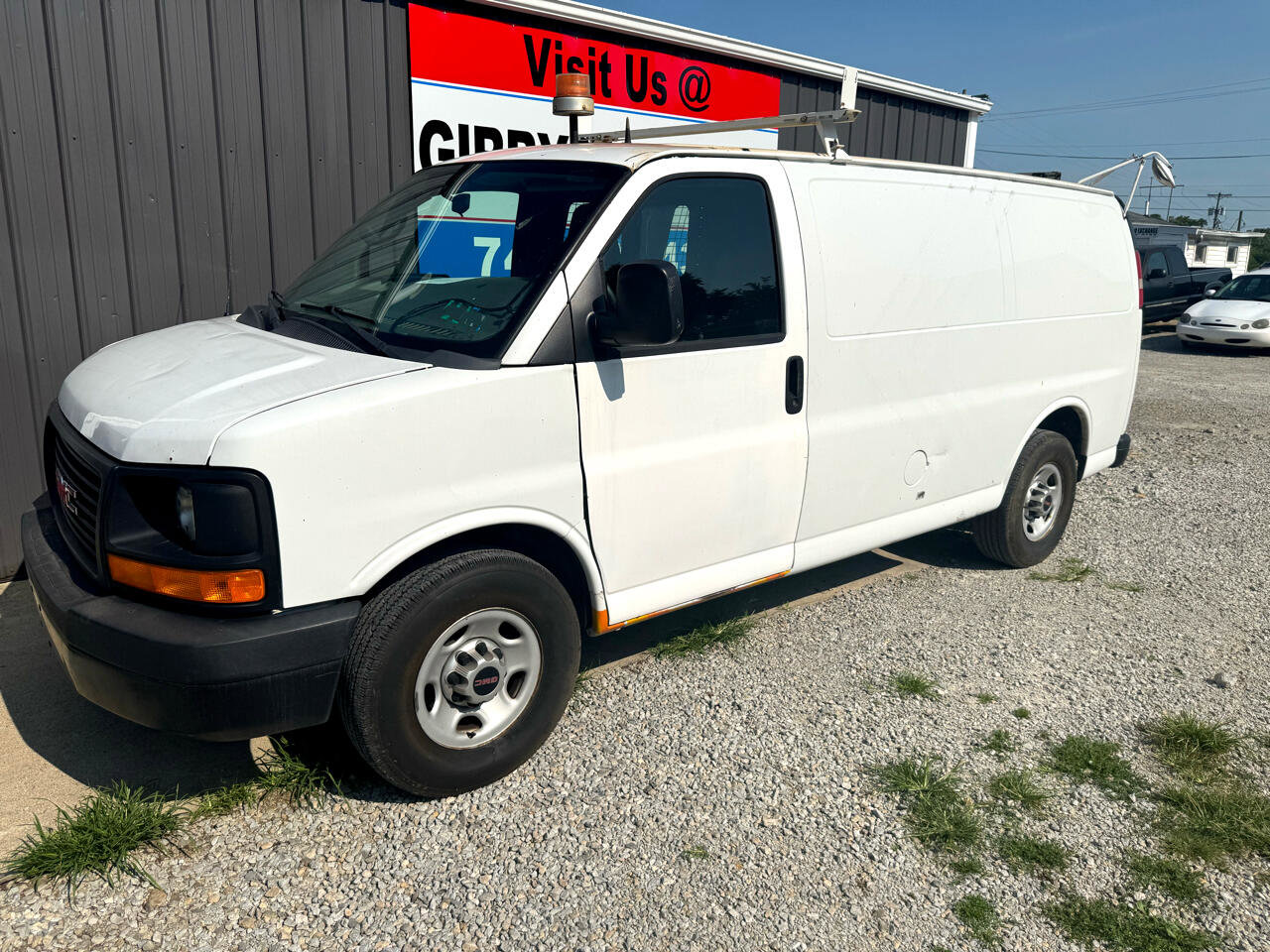 Used 2013 GMC Savana 2500 w/ Cold Climate Package image 1