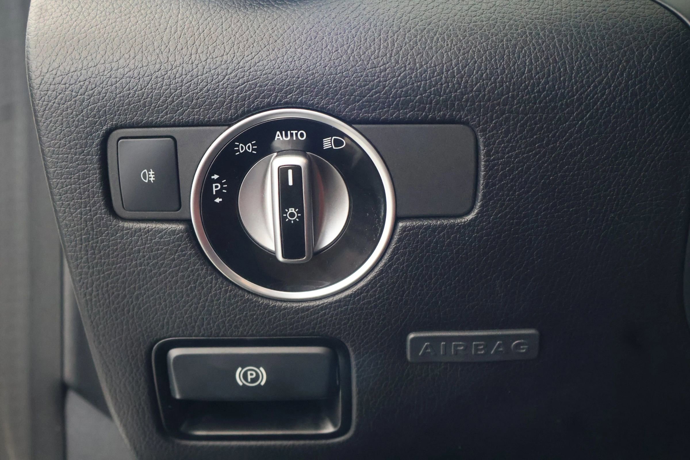 Used 2018 Mercedes-Benz SLC 43 AMG SLC 43 AMG Roadster 2D image 24