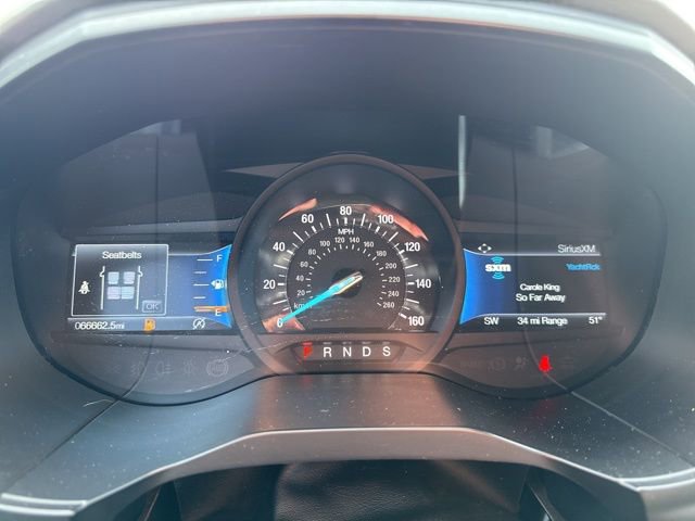 Used 2022 Ford Edge ST-Line image 11