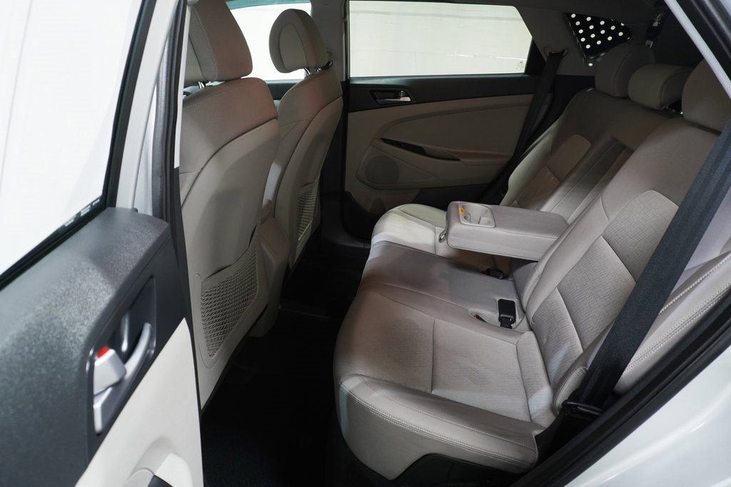 Used 2016 Hyundai Tucson Sport image 14