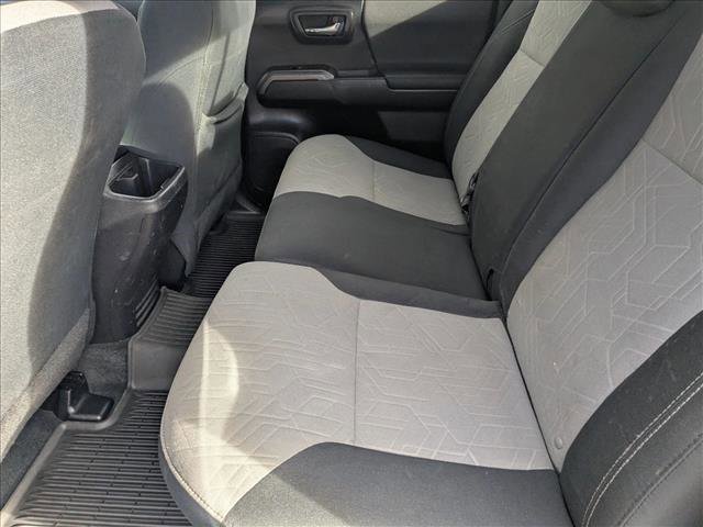 Used 2022 Toyota Tacoma TRD Sport w/ Technology Package image 16