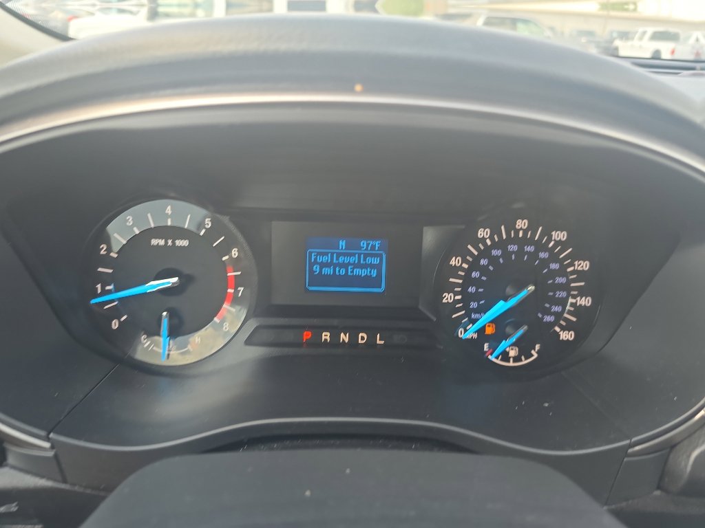Used 2017 Ford Fusion S FWD image 19