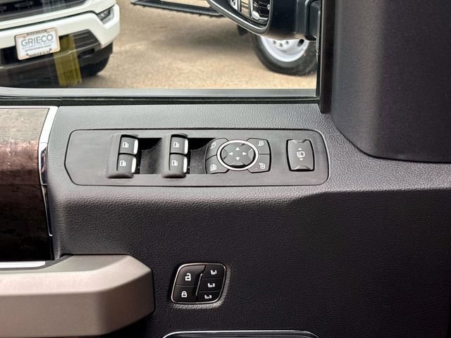 Used 2022 Ford F250 Lariat w/ Tremor Off-Road Package AWD/4WD image 21