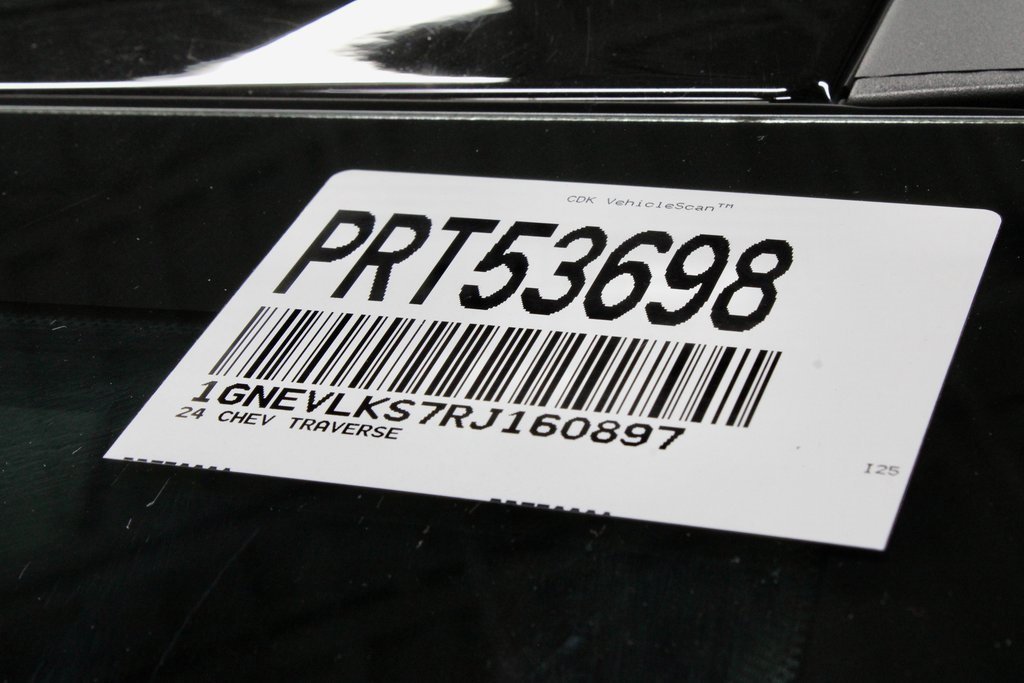 Used 2024 Chevrolet Traverse RS image 38