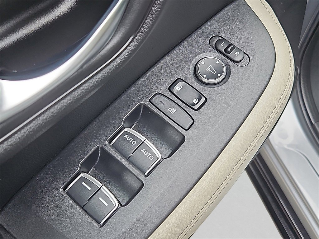 Used 2024 Honda HR-V EX-L image 23