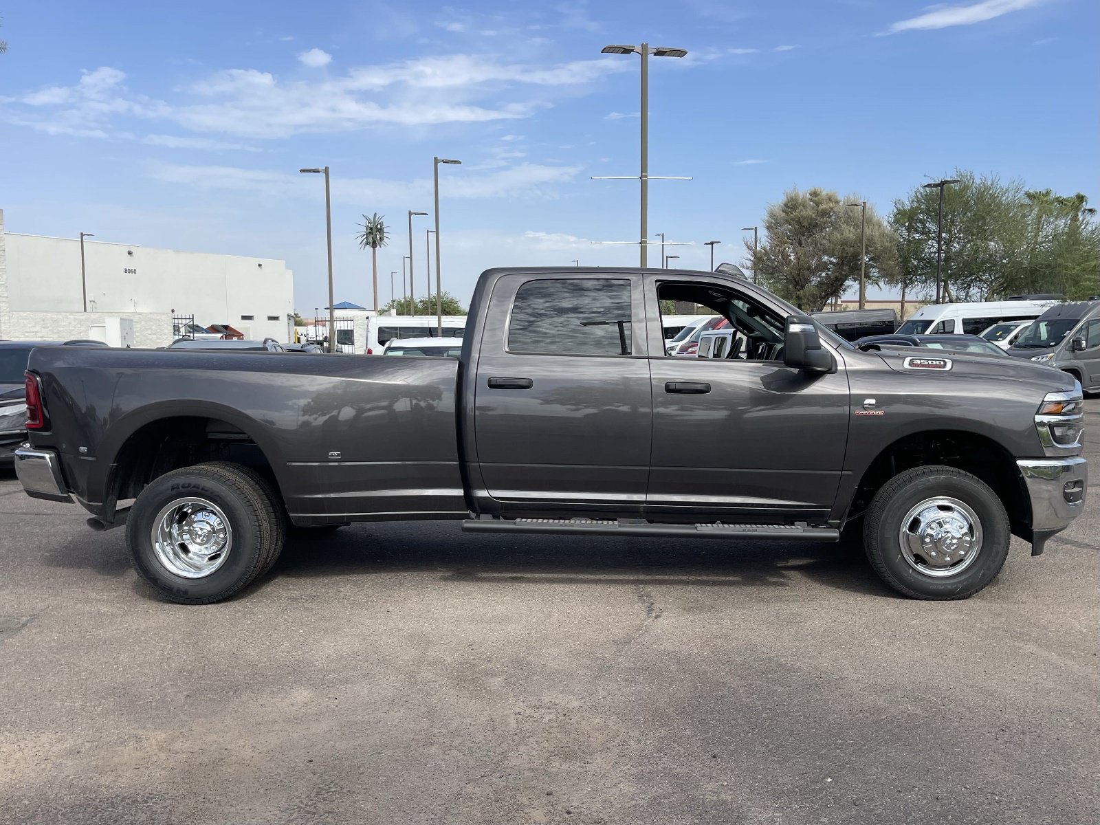 New 2026 RAM 3500 Tradesman AWD/4WD image 6