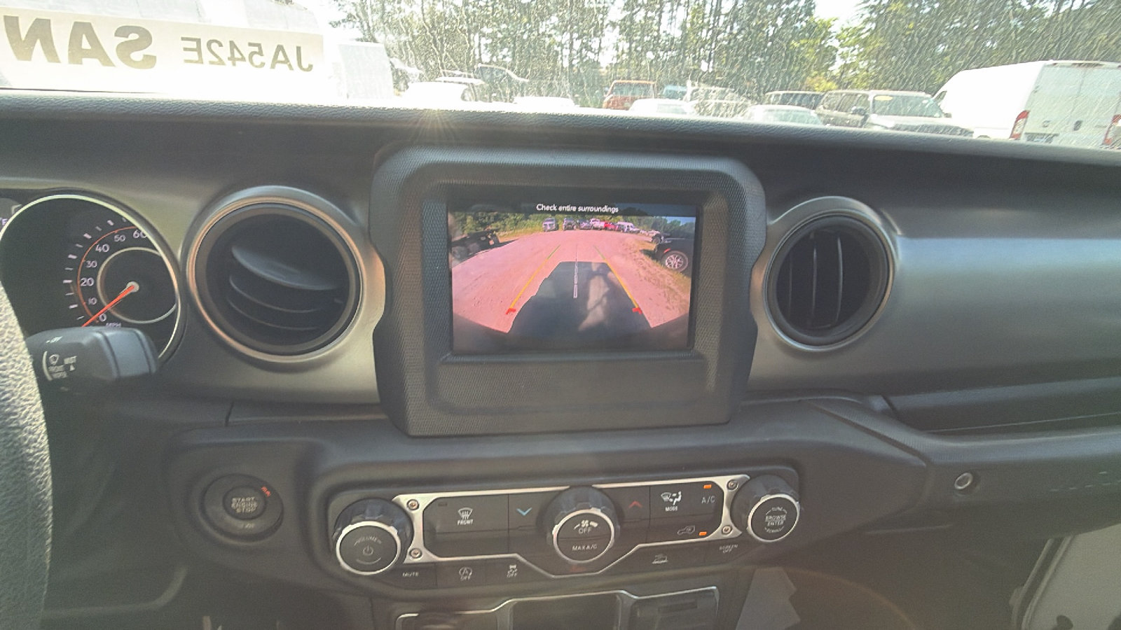 Used 2023 Jeep Wrangler Unlimited Sport AWD/4WD image 33