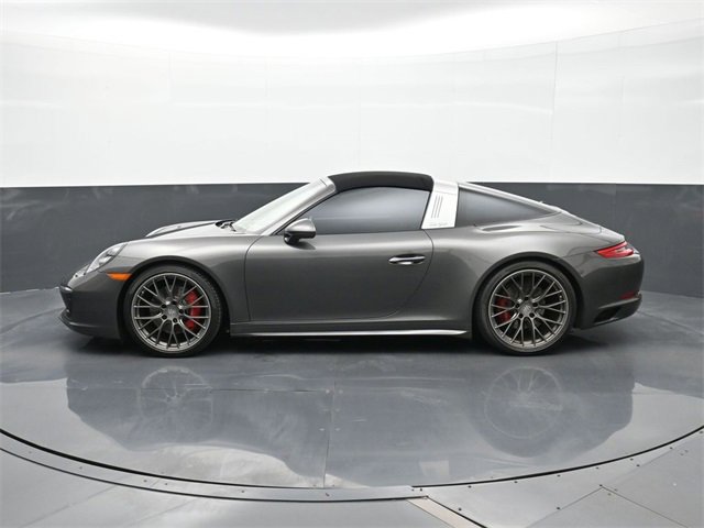 Used 2017 Porsche 911 Targa 4S image 2