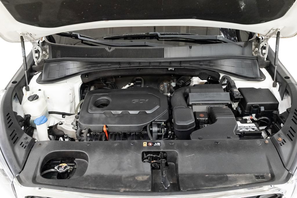 Used 2020 Kia Sorento LX w/ LX I4 Convenience Package image 3