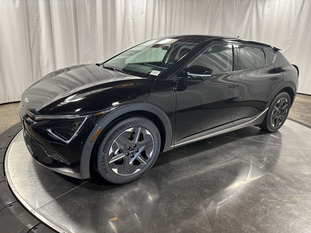 New 2025 Kia EV6 Light w/ Light LR Technology Package