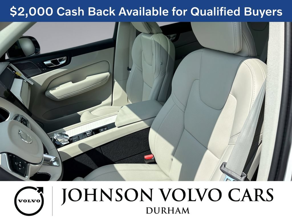 New 2026 Volvo XC60 T8 Ultra w/ Climate Package AWD/4WD image 13