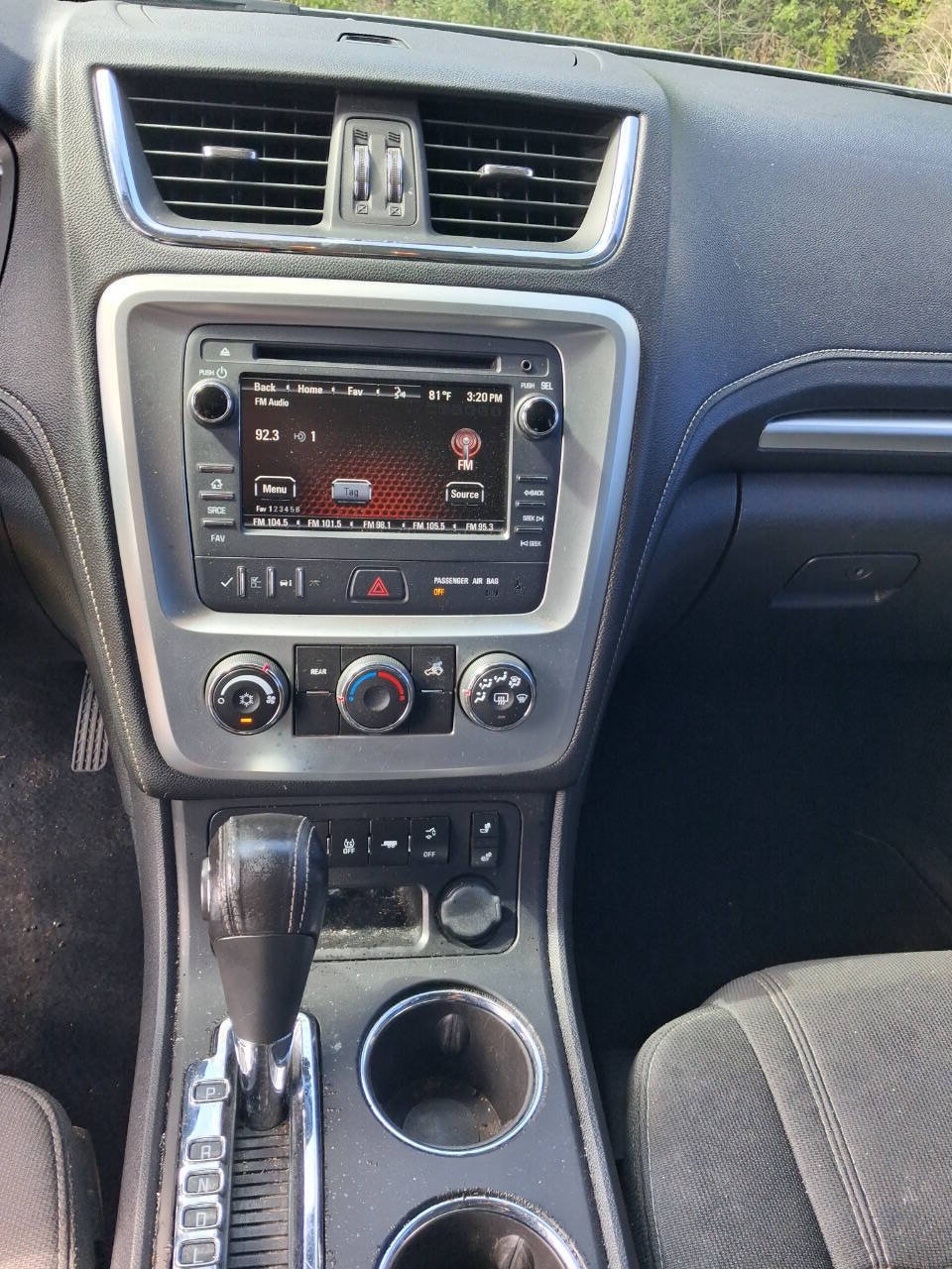 Used 2013 GMC Acadia SLE FWD image 14