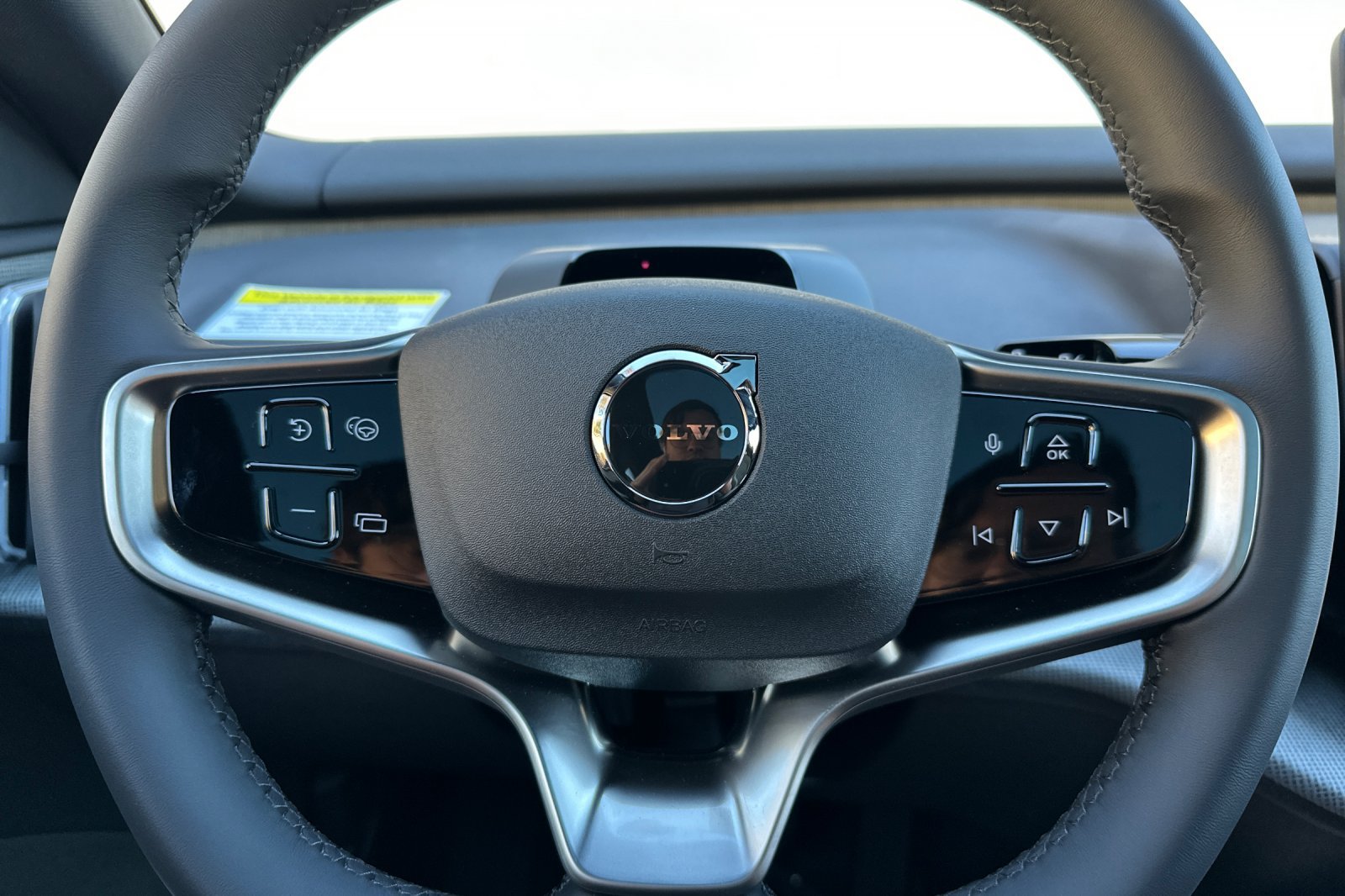 New 2026 Volvo EX30 Plus AWD/4WD image 19