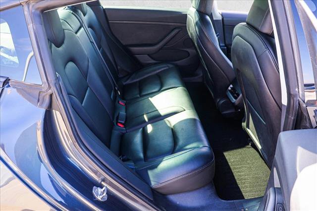 Used 2021 Tesla Model 3 Standard Range Plus image 28