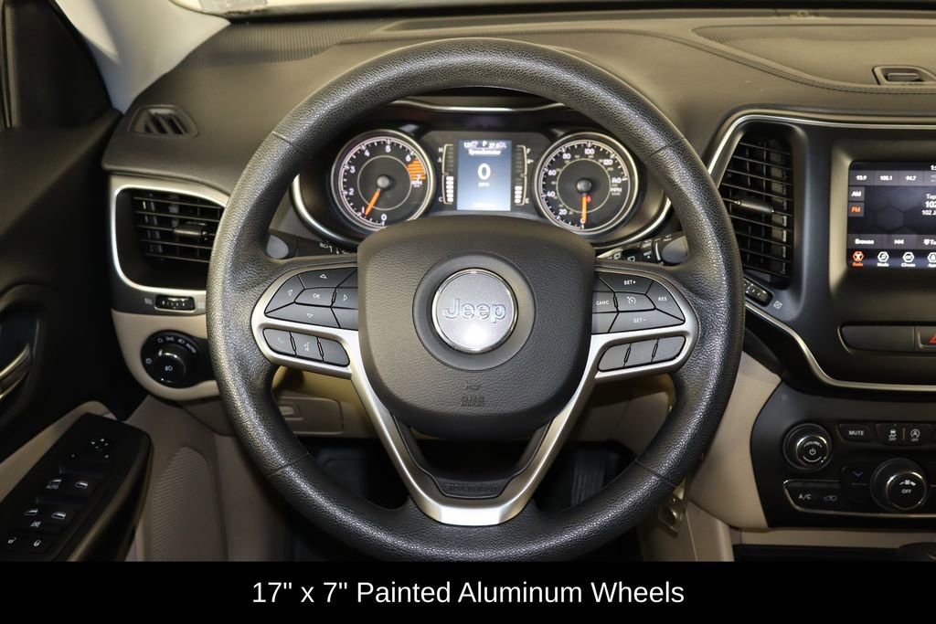 Used 2019 Jeep Cherokee Latitude w/ Popular Appearance Group AWD/4WD image 7