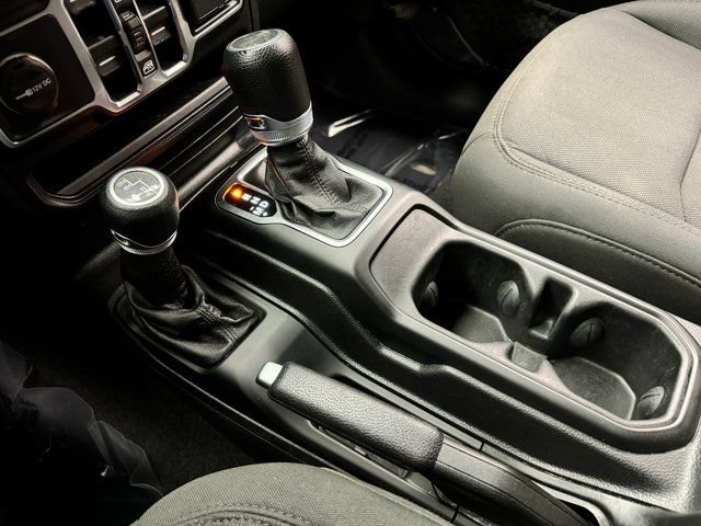 Used 2020 Jeep Wrangler Unlimited Sport S AWD/4WD image 17