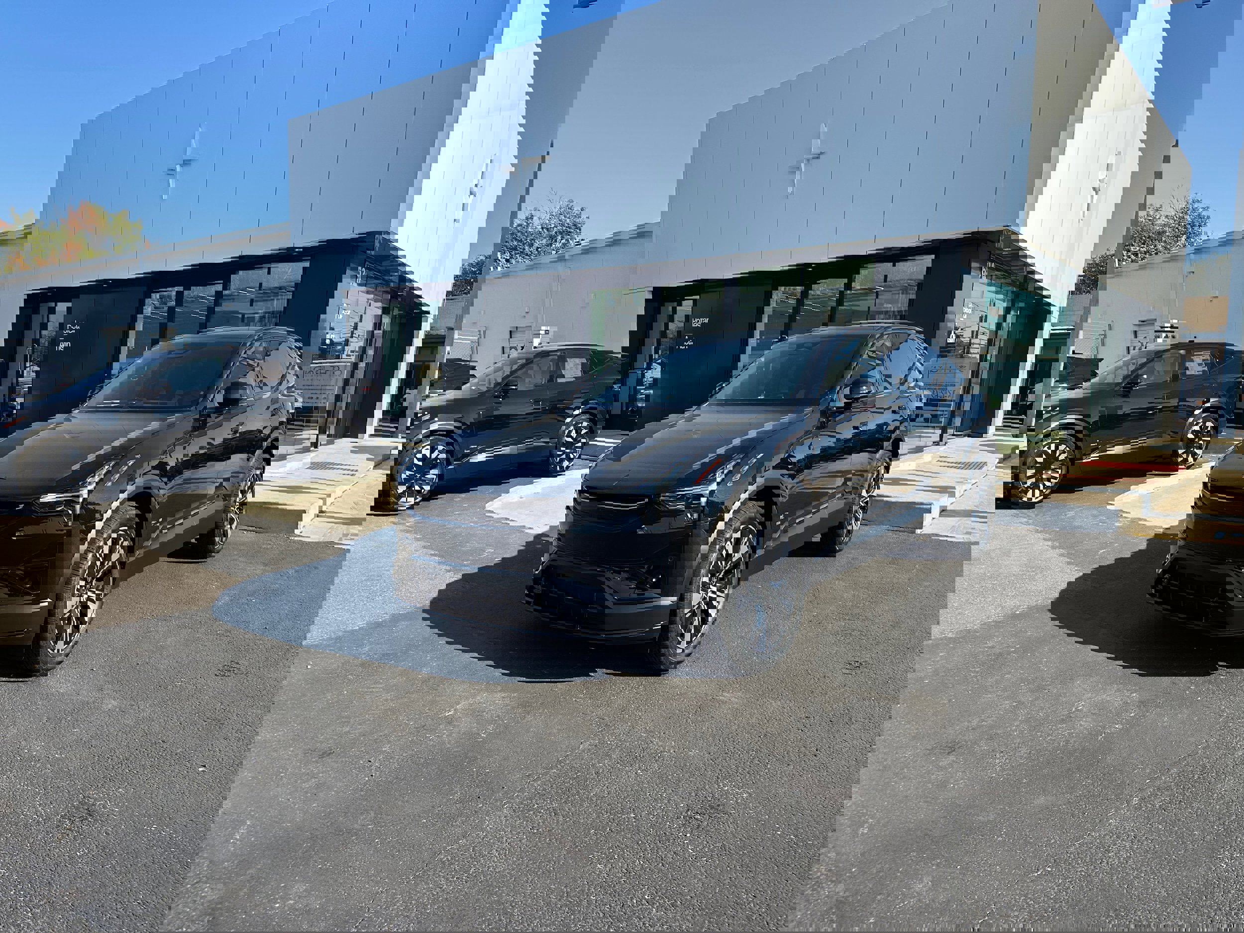 New 2025 Polestar Polestar 3 w/ Plus Pack image 2