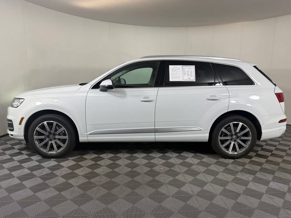 Used 2019 Audi Q7 3.0T Premium Plus w/ Premium Plus Package AWD/4WD image 3