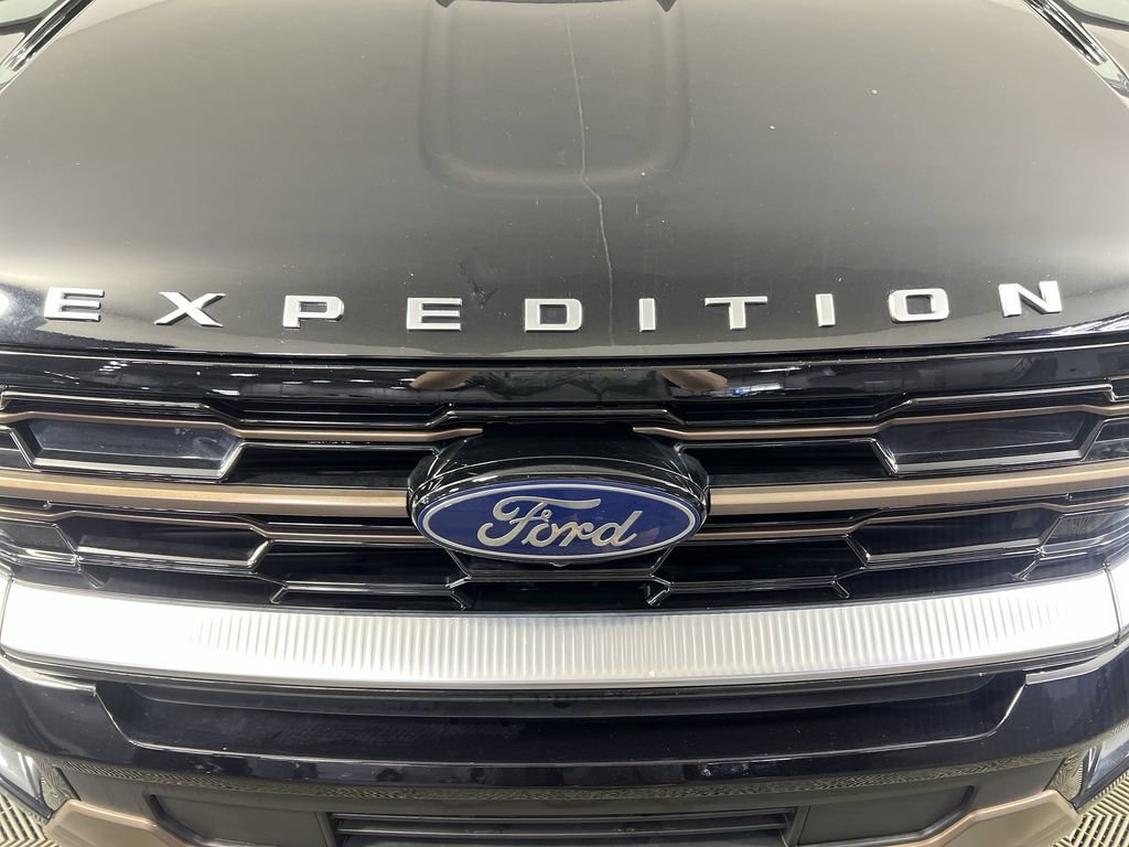 Used 2025 Ford Expedition King Ranch image 33
