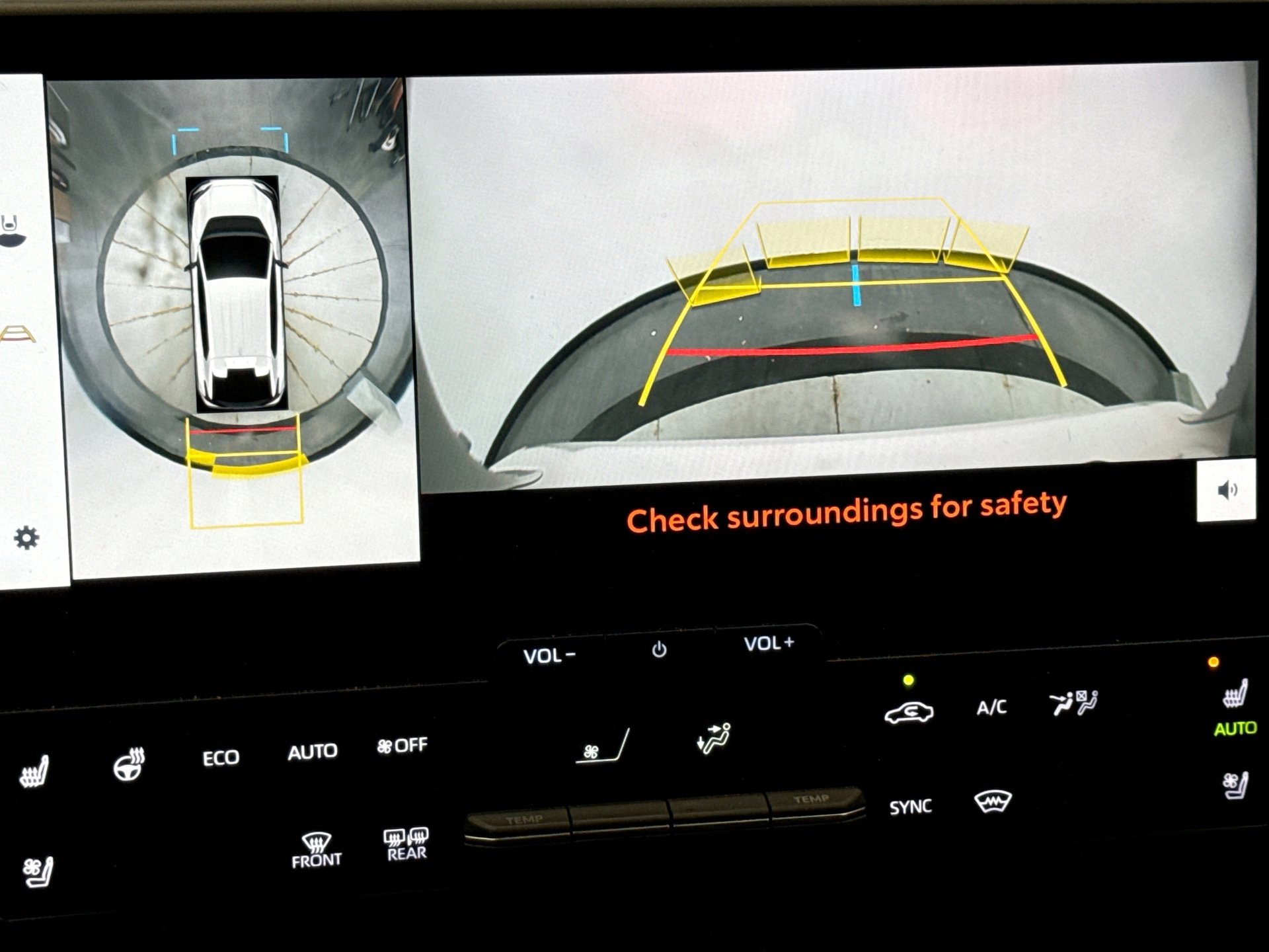 Used 2023 Subaru Solterra AWD image 10